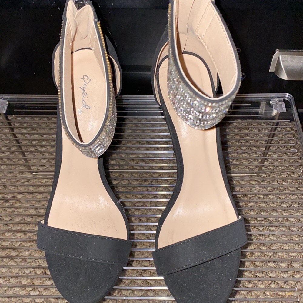 Sparkly Heels - Picture 4 of 8